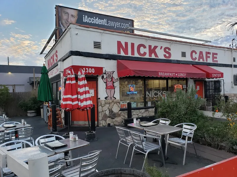 outdoor dining Nick's Cafe