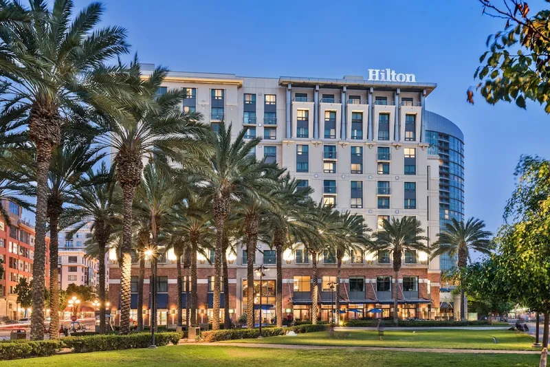 Hotel Bars Hilton San Diego Gaslamp Quarter