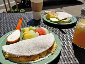 avocado toast in Fisherman's Wharf San Francisco