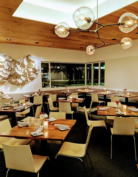 french restaurants Bistro Menil