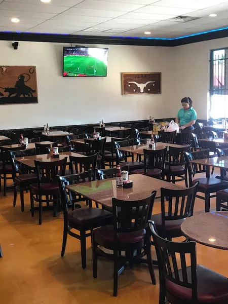 mexican restaurants El Caballo Blanco Bar & Grill in Sharpstown