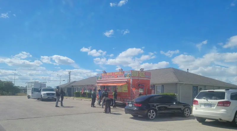 mexican restaurants Taqueria Los Charros (Food Truck) in Clear Lake