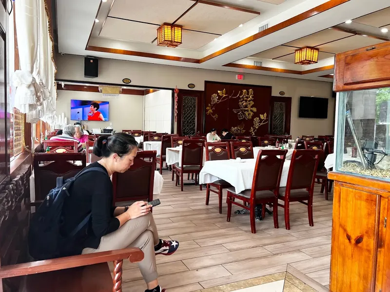 Chinese restaurants Golden Dim Sum 2