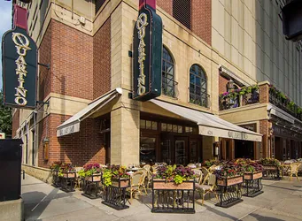 Top 15 restaurants in River North Chicago