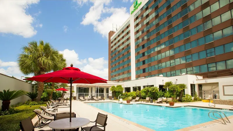 hotel with free parking Holiday Inn Houston S - NRG Area - Med Ctr, an IHG Hotel