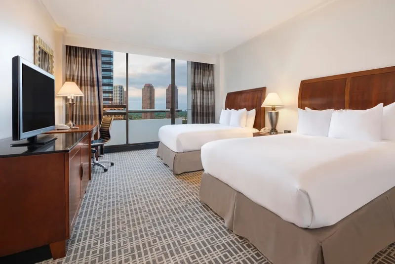 hotel with free breakfast Hilton Houston Post Oak by the Galleria