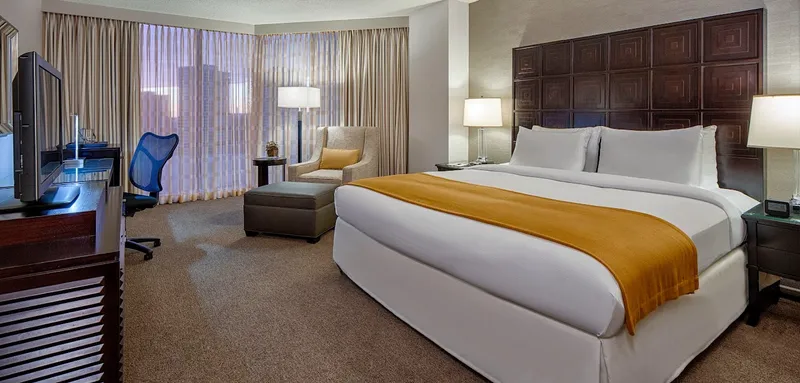 hotels with free wifi DoubleTree by Hilton Hotel Houston - Greenway Plaza