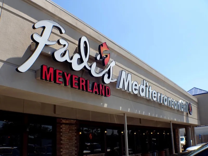 restaurants Fadi's Meyerland Mediterranean Grill