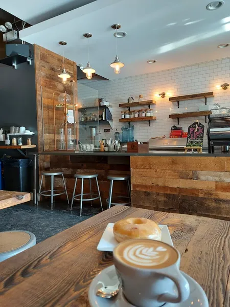 coffee shops Groundswell in West Loop