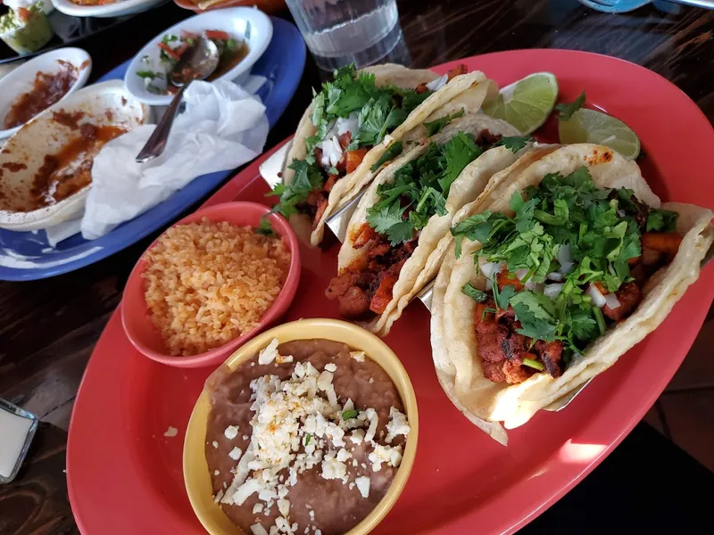 Tacos restaurants El Jardin