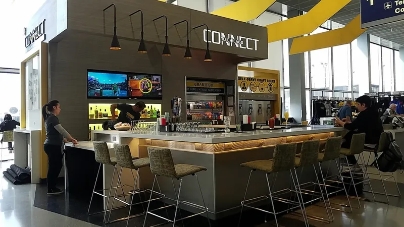 coffee shops Connect to Chicago in O'Hare