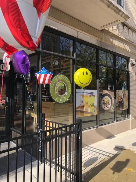 coffee shops Taichi Bubble Tea, Ramen and Poke Bowl - Rogers Park