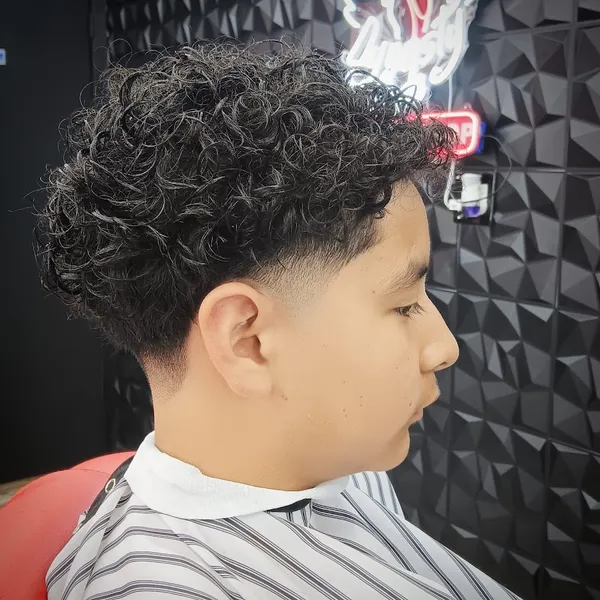 barber shops High Dynasty Fade Barbershop