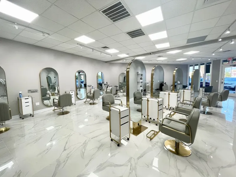 hair salons 7 Qi Ao Salon