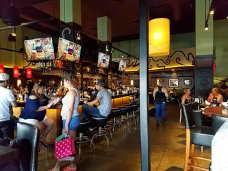 Top 14 bars in Clear Lake Houston