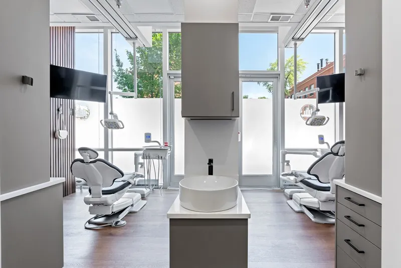 dental clinics The Chicago Dental Studio, Lincoln Park