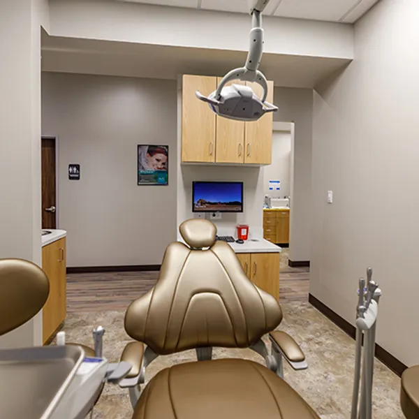 dental clinics American Modern Dental - Clear Lake