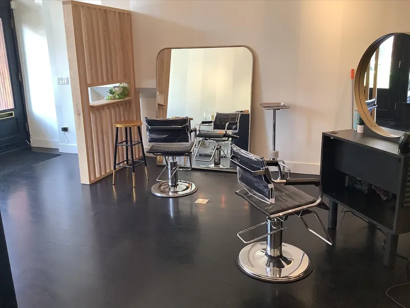 hair salons Trianon