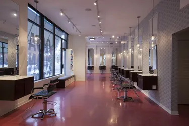 Best of 20 hair salons in Lake View Chicago