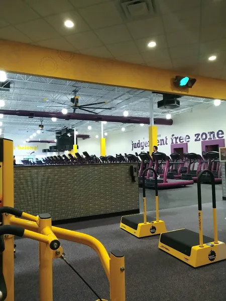 gyms Planet Fitness in Clear Lake