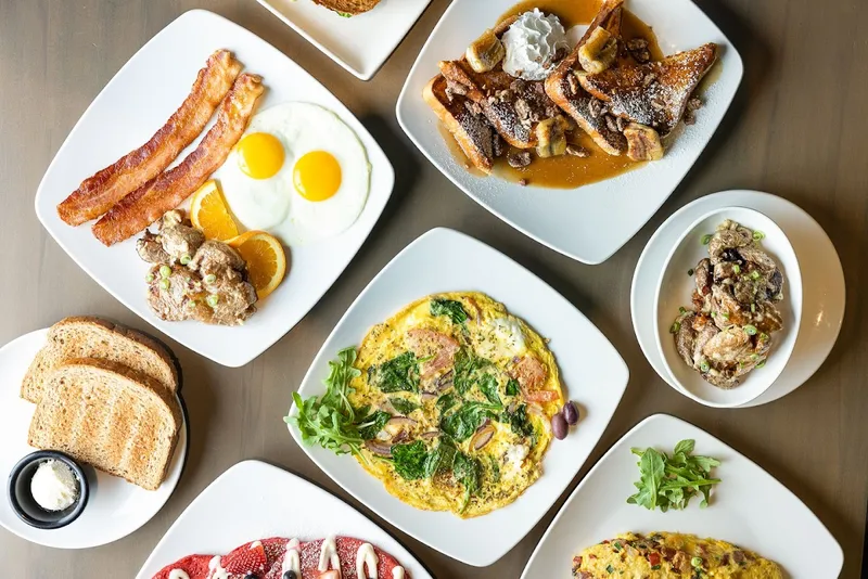 brunch Stay Cafe in Logan Square