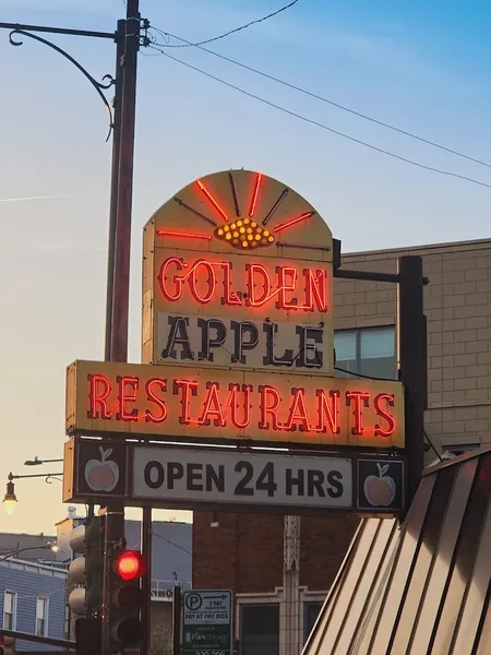 Golden Apple Grille & Breakfast House
