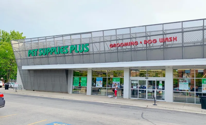 pet stores Pet Supplies Plus N. Lincoln