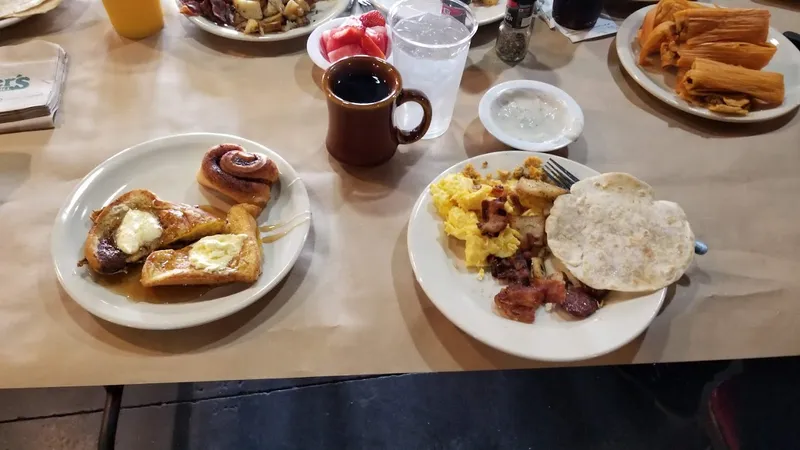 brunch Skeeter's Mesquite Grill in Kingwood