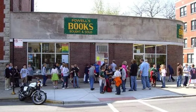 Powell's Books Chicago