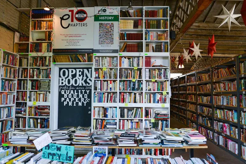 kid bookstores Open Books Pilsen