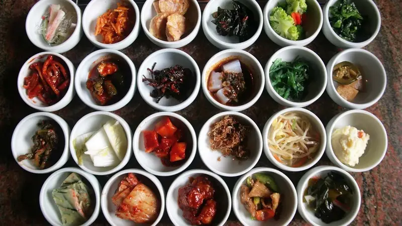 Ahjoomah's Apron Korean Restaurant