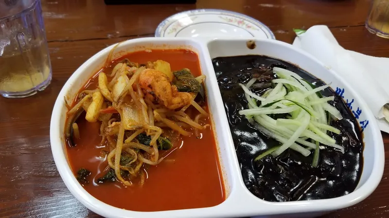 korean restaurants Manna Noodle House