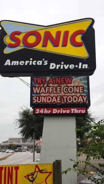 Fast Food restaurants Sonic Drive-In