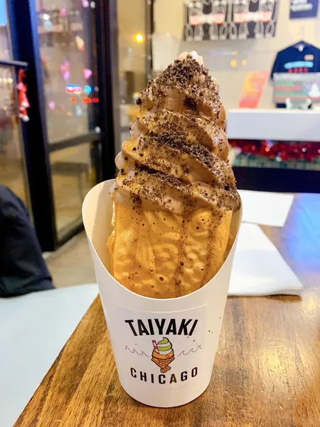 Desserts Taiyaki Chicago in Lincoln Park