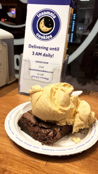 brownies Insomnia Cookies