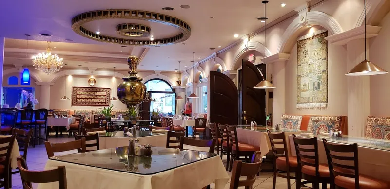 persian restaurants Cafe Caspian