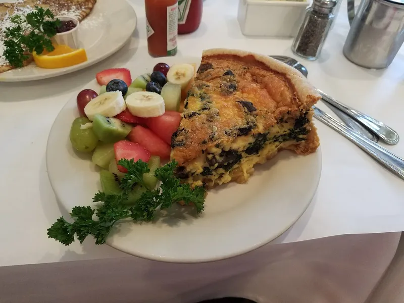 quiche Bourgeois Pig Cafe