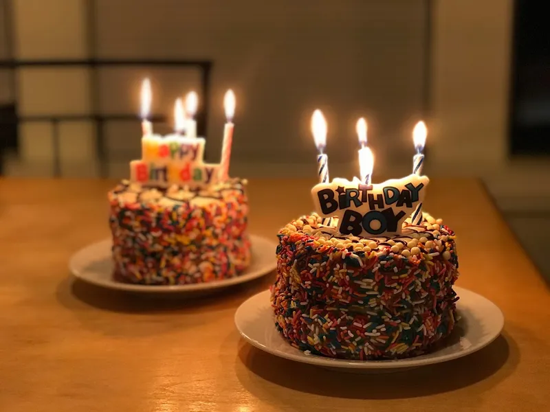 chocolate cake Firecakes Donuts