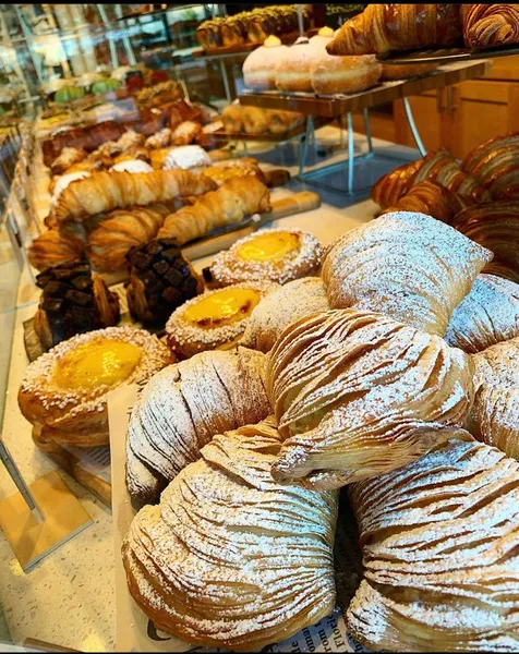 La Sicilia italian Bakery & Cafe