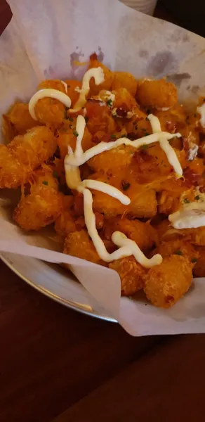 tater tot Lottie's Pub