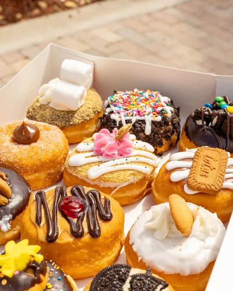 brownies Yonutz Donuts and Ice Cream - Kingwood TX