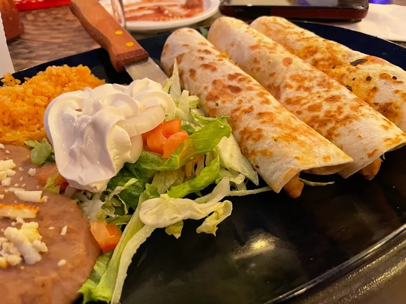 burritos El Jardin in Lake View