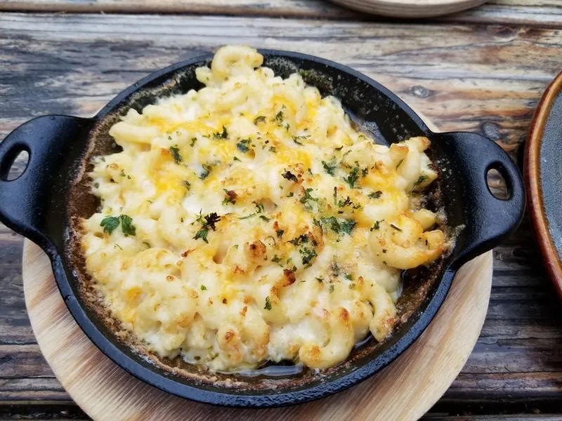 Mac and Cheese Lucille's