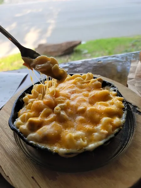 Mac and Cheese Jus' Mac