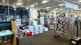 Best of 18 electronics stores in Chicago