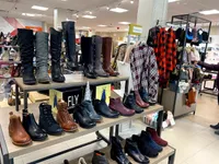 Top 16 shoe stores for kids in Chicago