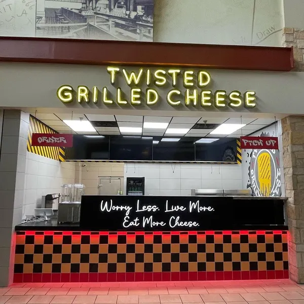 Twisted Grilled Cheese (Memorial City Mall)