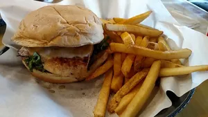 chicken sandwiches in South Belt/Ellington Houston