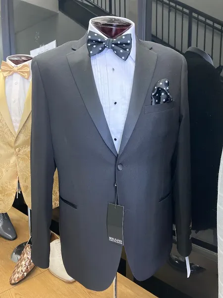 mens suits SuitMart - North Freeway