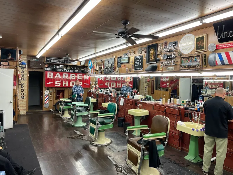 barber shops Joe's Barbershop Chicago